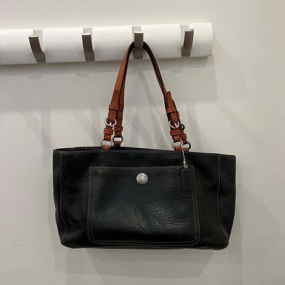 Y2K Coach Chelsea Black Pebbled Leather East West Purse  8E97